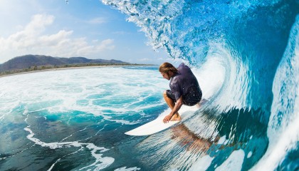 爱游戏官网首页-法甲赛季中段总结，展望未来竞争，2021-2022赛季法甲前瞻