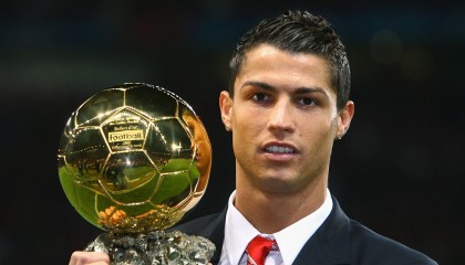 爱游戏体育app下载-_走进自然：沙滩网球对抗赛火热开启_，沙滩网球和普通网球区别