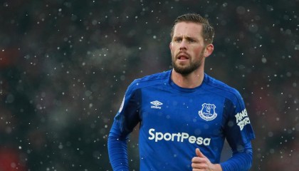 爱游戏平台-_勇士三分雨不停，战绩节节高升_，勇士三分庆祝动作