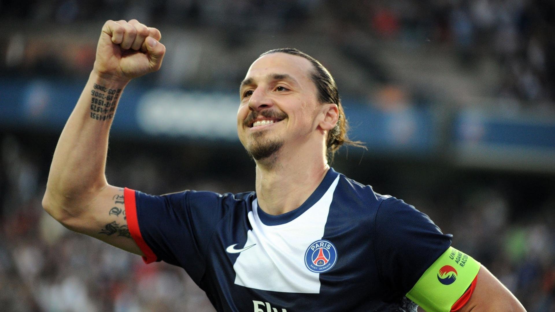 青训教练员是否需要更多国际交流机会，教练员可以走进赛场和运动员交谈吗